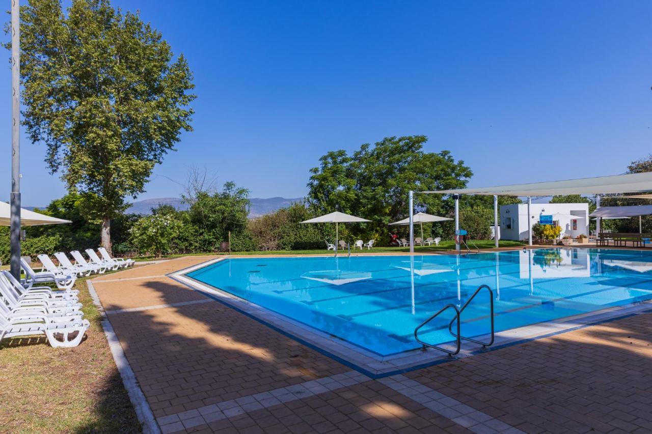 Nofey Gonen Holiday Village Bagian luar foto