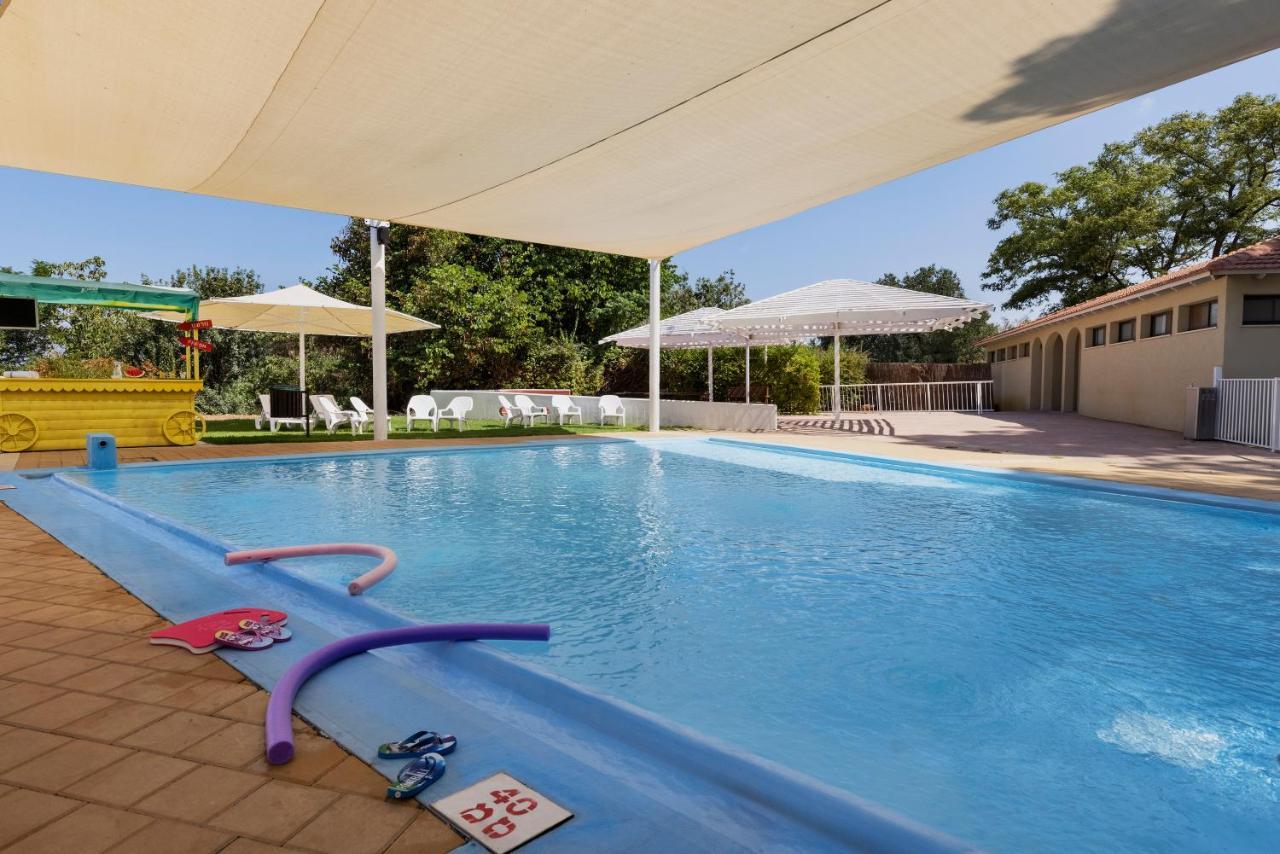 Nofey Gonen Holiday Village Bagian luar foto